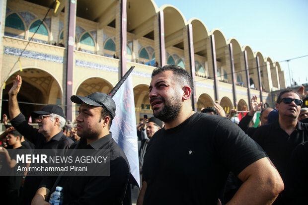 مراسم وداع با رهبر شهید انقلاب - ۱۱