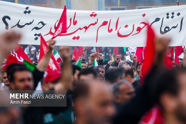 مراسم وداع با رهبر شهید انقلاب در مصلای تهران - ۲