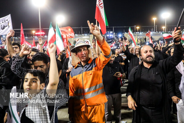 مراسم وداع با رهبر شهید انقلاب - ۱۳