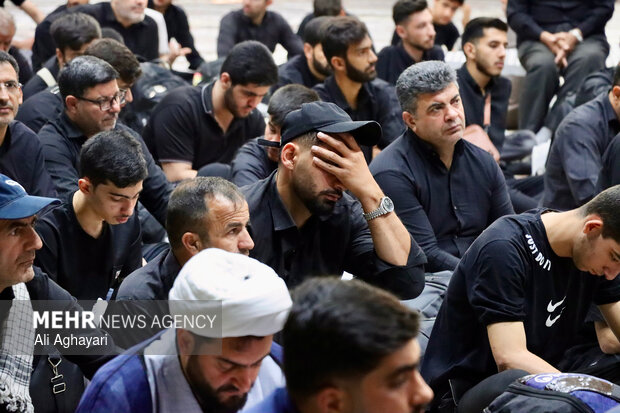 اعزام زائران ارومیه برای تشییع رهبر شهید امت