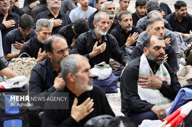 اعزام زائران ارومیه برای تشییع رهبر شهید امت
