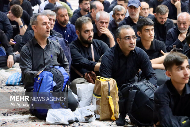 اعزام زائران ارومیه برای تشییع رهبر شهید امت