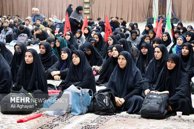 اعزام زائران ارومیه برای تشییع رهبر شهید امت