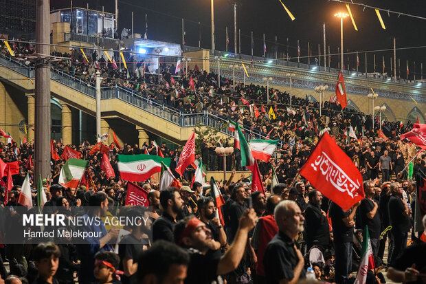 مراسم وداع با رهبر شهید انقلاب - ۱۵