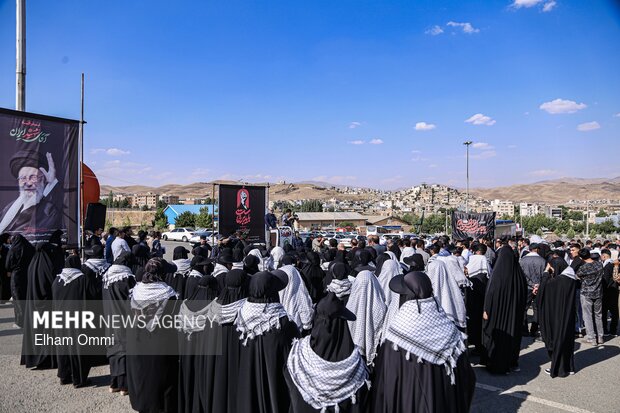 بدرقه کاروان کردستان برای شرکت در آیین تشییع رهبر شهید