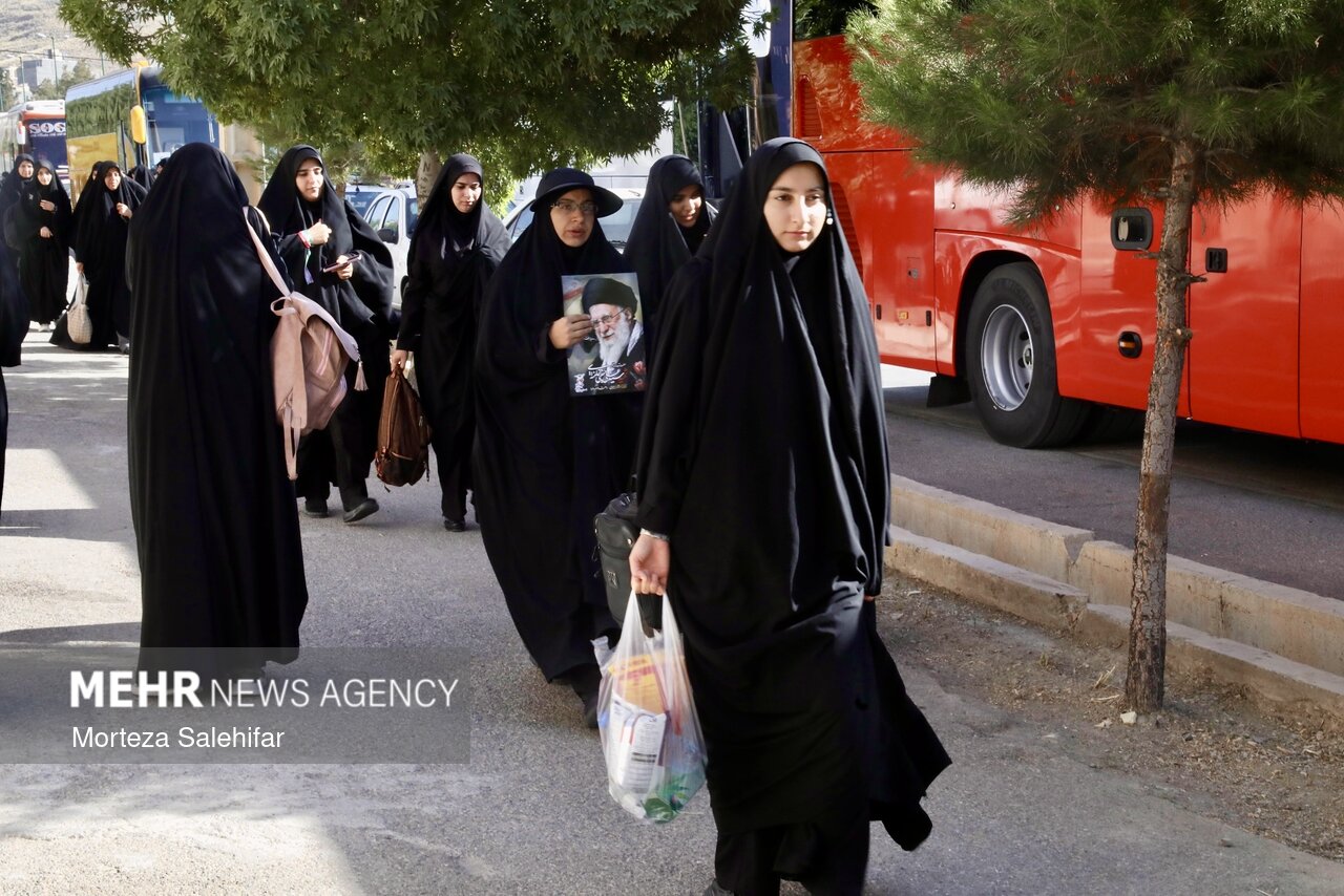 نفر،استان،قزوين،مراسم،دستگاه،روز،حضور،تشييع