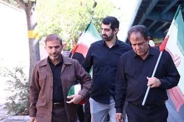 جواد داوری: با رهبری رهبر شهید اقتدار به جامعه ایران بازگشت