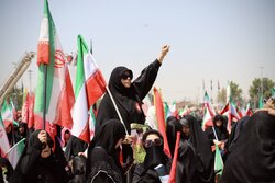 مراسم تشییع پیکر رهبر شهید در تهران