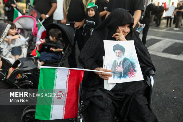 مراسم تشییع پیکر مطهر رهبر شهید انقلاب در تهران
