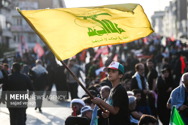 مراسم تشییع پیکر مطهر رهبر شهید انقلاب در تهران - 4