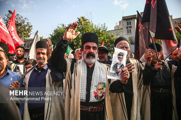 مراسم تشییع پیکر مطهر رهبر شهید انقلاب در تهران - 6