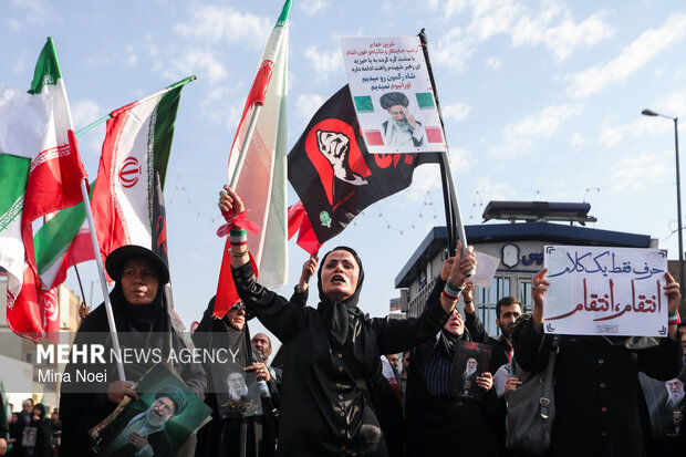 مراسم تشییع پیکر مطهر رهبر شهید انقلاب در تهران