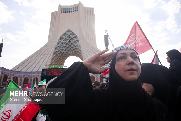 مراسم تشییع پیکر مطهر رهبر شهید انقلاب در تهران - ۸