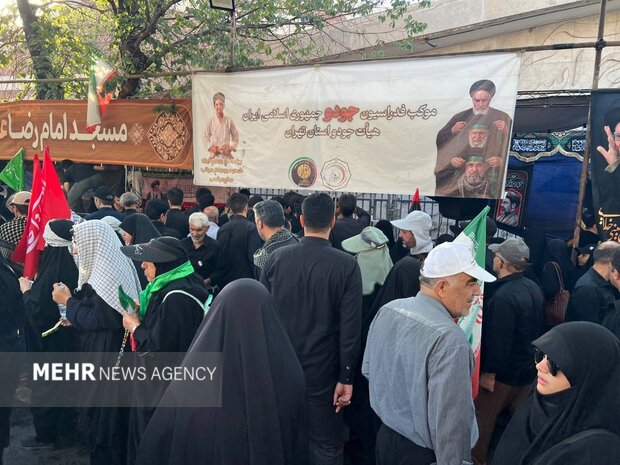 سلام دوباره جامعه ورزش به رهبر انقلاب در روز وداع با «امام شهید»