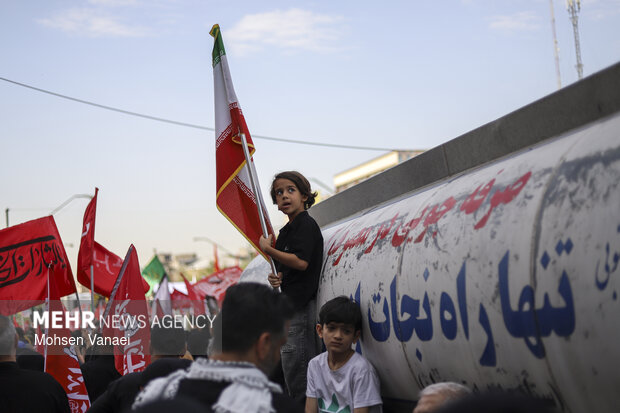 مراسم تشییع پیکر مطهر رهبر شهید انقلاب در تهران - ۹