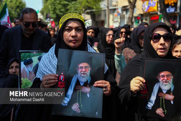 راهپیمایی جاماندگان تشییع رهبر شهید انقلاب در اردبیل