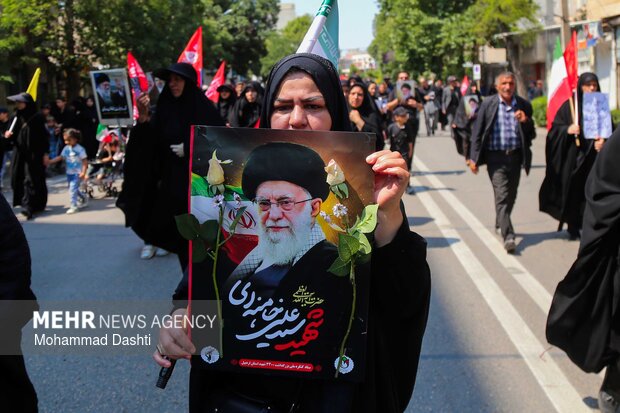 راهپیمایی جاماندگان تشییع رهبر شهید انقلاب در اردبیل