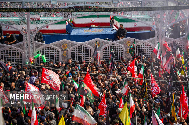 مراسم تشییع پیکر مطهر رهبر شهید انقلاب در تهران - ۳
