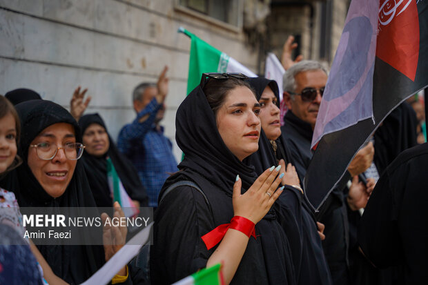 مراسم تشییع پیکر مطهر رهبر شهید انقلاب در تهران - ۳