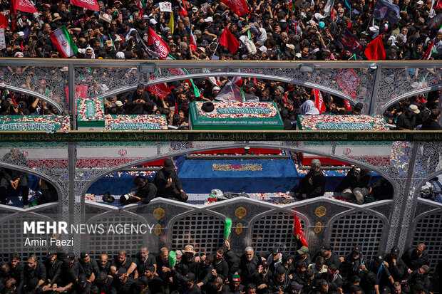مراسم تشییع پیکر مطهر رهبر شهید انقلاب در تهران - ۳