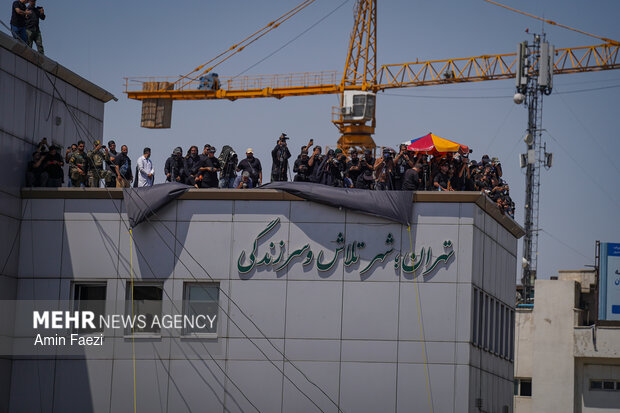 مراسم تشییع پیکر مطهر رهبر شهید انقلاب در تهران - ۳
