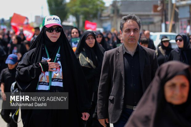 راهپیمایی جاماندگان تشییع رهبر شهید انقلاب در اردبیل