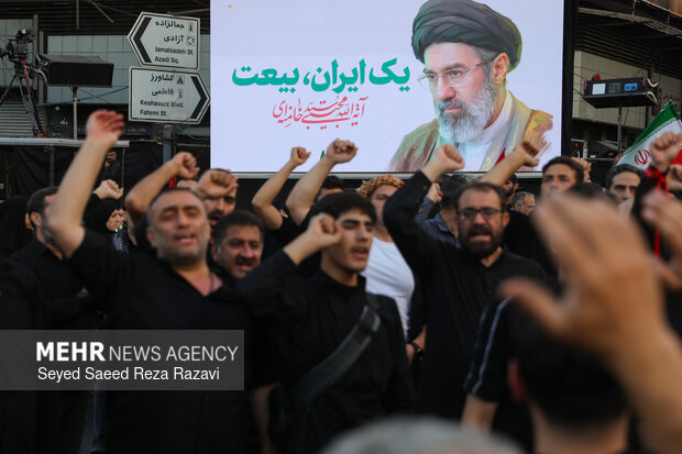 مراسم تشییع پیکر مطهر رهبر شهید انقلاب در تهران