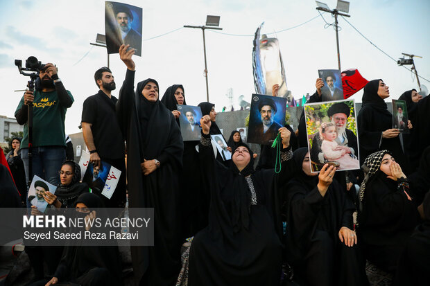 مراسم تشییع پیکر مطهر رهبر شهید انقلاب در تهران