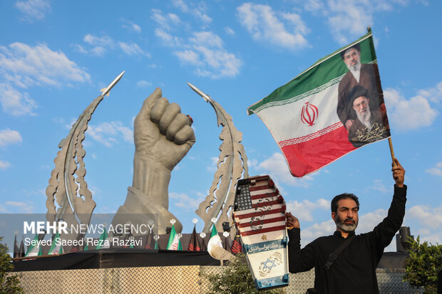 خونخواهی رهبر شهید در ترازوی حقوق بینالملل