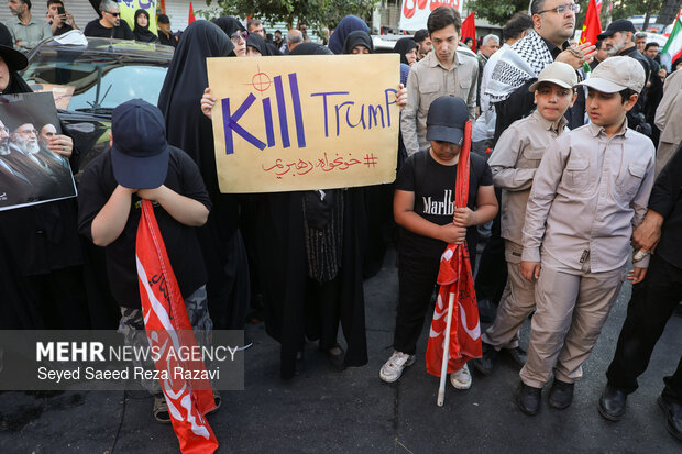 مراسم تشییع پیکر مطهر رهبر شهید انقلاب در تهران