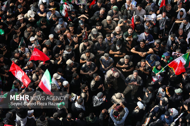 مراسم تشییع پیکر مطهر رهبر شهید انقلاب در تهران