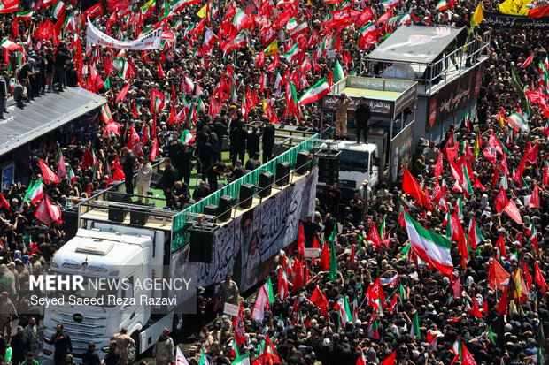 مراسم تشییع پیکر مطهر رهبر شهید انقلاب در تهران