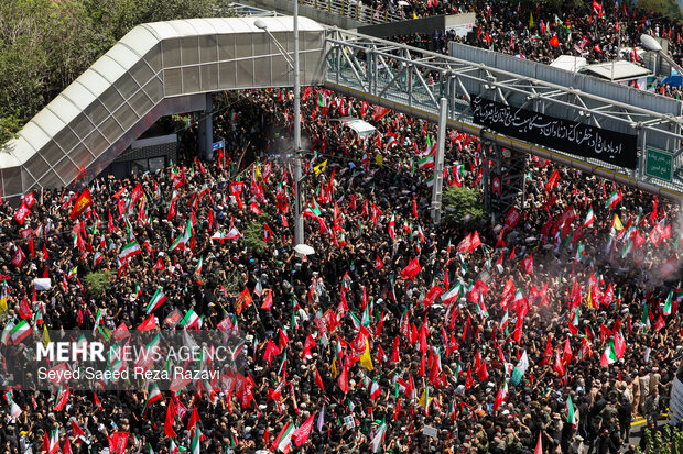 مراسم تشییع پیکر مطهر رهبر شهید انقلاب در تهران