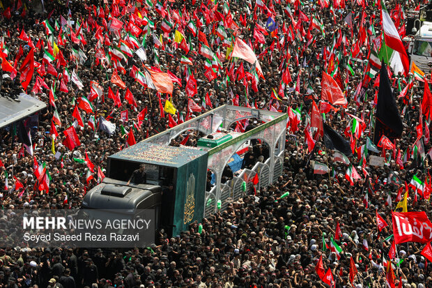 مراسم تشییع پیکر مطهر رهبر شهید انقلاب در تهران