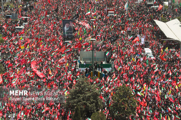 مراسم تشییع پیکر مطهر رهبر شهید انقلاب در تهران