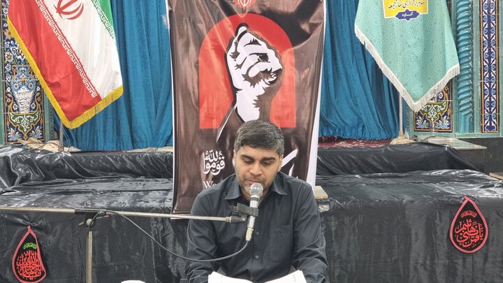 مراسم بزرگداشت رهبر شهید امت در گناوه برگزار شد
