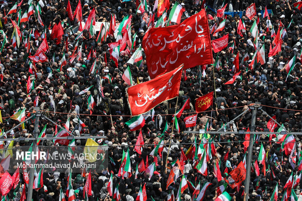 مراسم تشییع پیکر مطهر رهبر شهید انقلاب در تهران - ۷