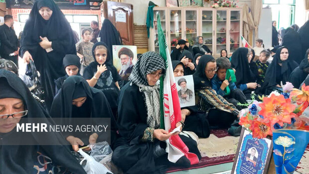 مشگینشهر؛ جاماندگان تشییع رهبر شهید عهدی تازه با ولایت بستند