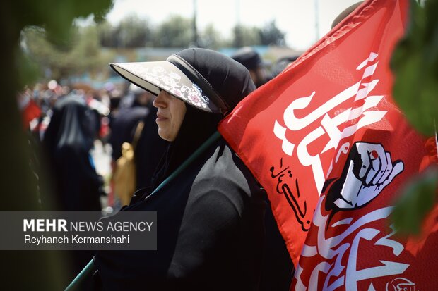 مراسم تشییع پیکر رهبر شهید در تهران