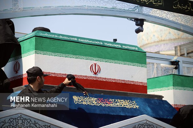 مراسم تشییع پیکر رهبر شهید در تهران