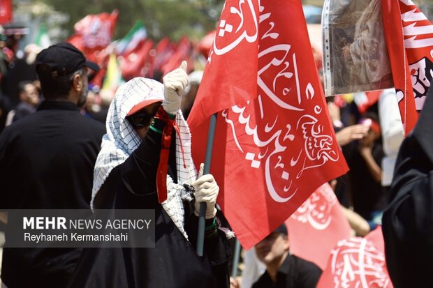 مراسم تشییع پیکر رهبر شهید در تهران