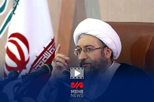 آملی لاریجانی: حضور مردم دفاع از راهبرد شهید است