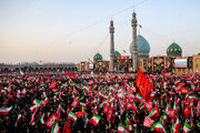 جایی میان پرچم‌ها و اشک‌ها؛ جمکران روایت یک وداع شد