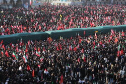 پیام ایرانی‌ها در مراسم باشکوه تشییع رهبر شهیدخطاب به آمریکا و اسرائیل