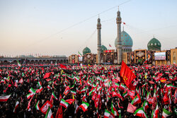 جایی میان پرچم‌ها و اشک‌ها؛ جمکران روایت یک وداع شد