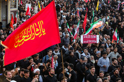 هر سخنی که موجب تفرقه شود در مسیر انقلاب نیست