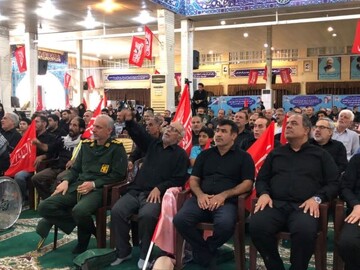 فرماندار بوشهر:حضور باشکوه مردم در وداع با رهبر شهید تجلی وحدت ملی است