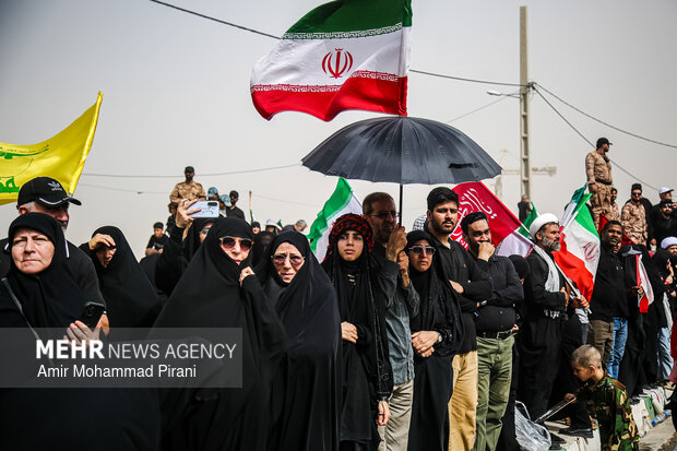 تشییع پیکر مطهر رهبر شهید انقلاب در قم
