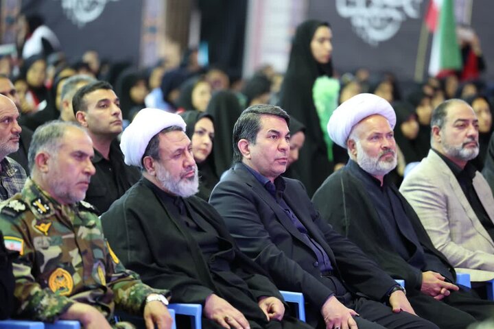 امام جمعه کرمان: وحدت و همدلی در محور ولایت، رسالت امروز کشور است