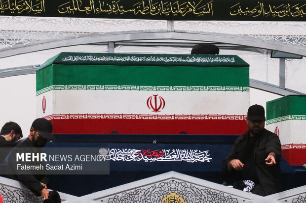 تشییع پیکر مطهر رهبر شهید انقلاب در قم
